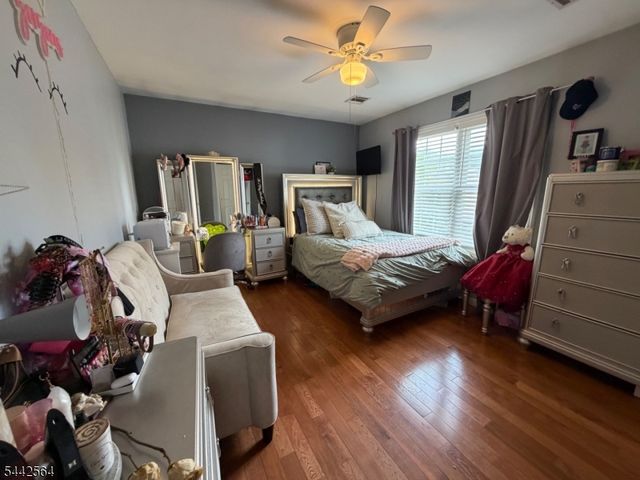 525 Quinton Ave, Kenilworth Boro, NJ 07033