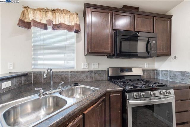 341 Vista Del Rio, Pacheco, CA 94553