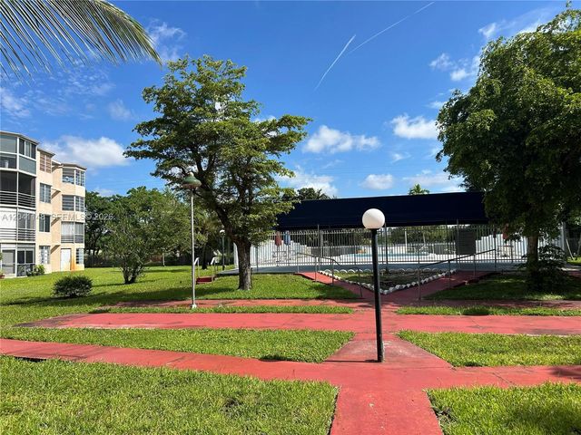 1501 NE 191st Street C401, Miami, FL 33179