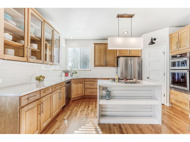 1043 Wyndemere Cir, Longmont, CO 80504