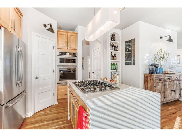 1043 Wyndemere Cir, Longmont, CO 80504