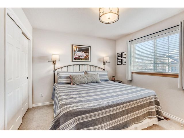 1043 Wyndemere Cir, Longmont, CO 80504