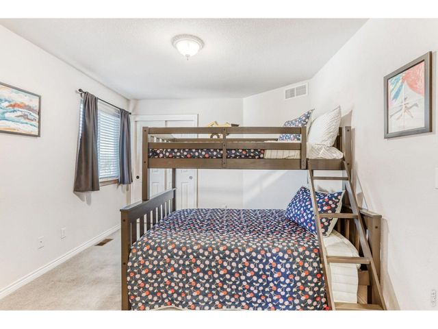 1043 Wyndemere Cir, Longmont, CO 80504