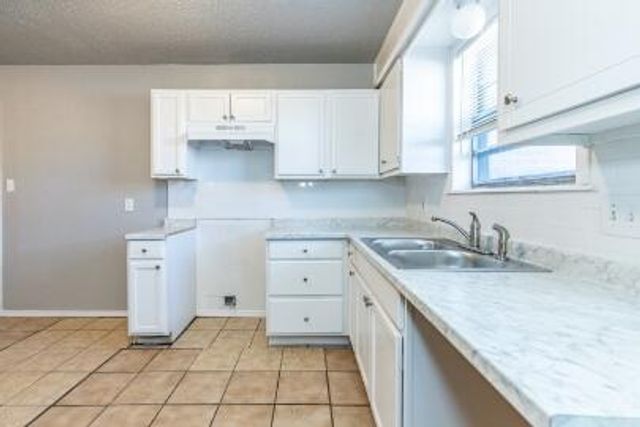 6305 29th Street, Lubbock, TX 79407