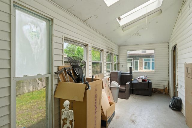 6006 N LAWNDALE Avenue, Chicago, IL 60659