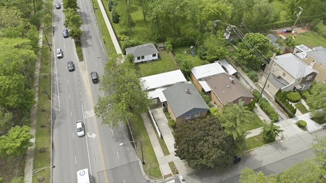 6006 N LAWNDALE Avenue, Chicago, IL 60659