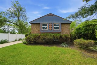 6006 N LAWNDALE Avenue, Chicago, IL 60659