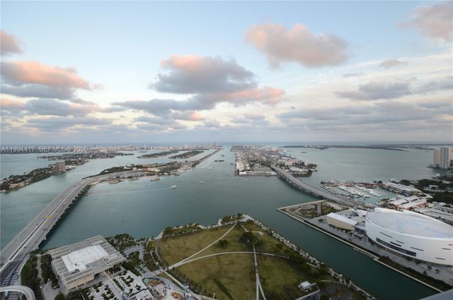 1100 Biscayne Blvd 6104, Miami, FL 33132