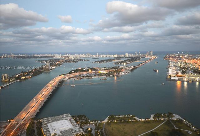 1100 Biscayne Blvd 6104, Miami, FL 33132