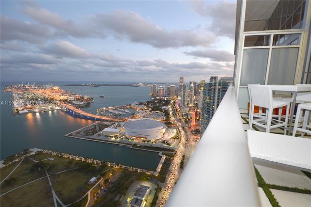 1100 Biscayne Blvd 6104, Miami, FL 33132