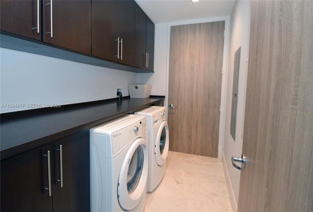 1100 Biscayne Blvd 6104, Miami, FL 33132