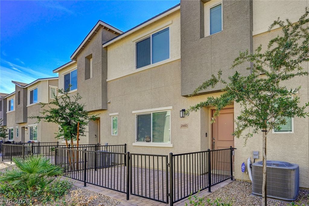 2960 Fire Cracker Red Street, Las Vegas, NV 89122 — photo 3
