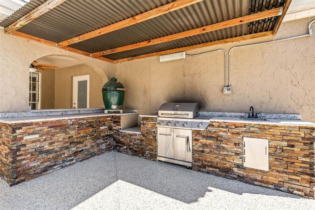 7425 TERRACE RIVER DRIVE, Tampa, FL 33637