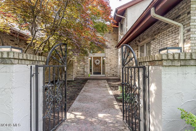 4722 High Oaks Boulevard, Toledo, OH 43623