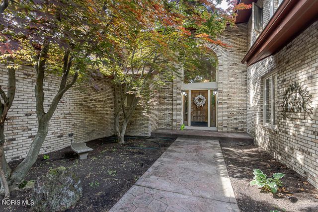 4722 High Oaks Boulevard, Toledo, OH 43623
