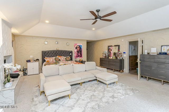 4722 High Oaks Boulevard, Toledo, OH 43623
