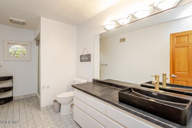 4722 High Oaks Boulevard, Toledo, OH 43623