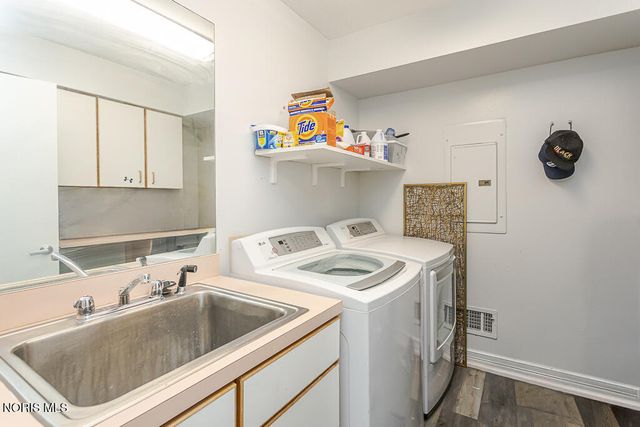 4722 High Oaks Boulevard, Toledo, OH 43623