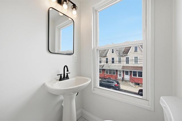 222 West Nesquehoning Street, Easton, PA 18042