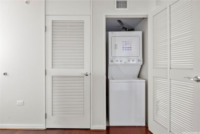 1296 Kapiolani Boulevard II4206, Honolulu, HI 96814