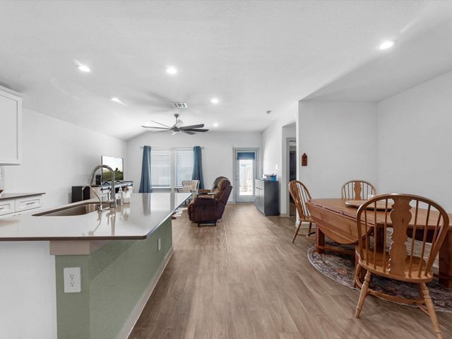 634 Thunder Cloud Drive, Baytown, TX 77523