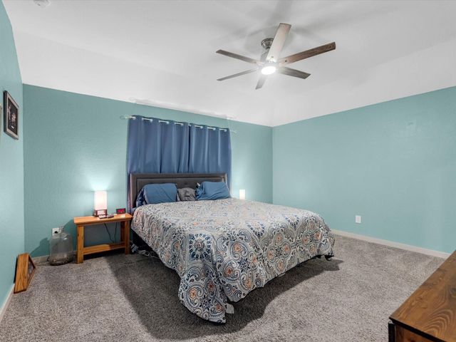 634 Thunder Cloud Drive, Baytown, TX 77523