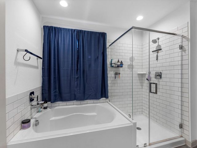 634 Thunder Cloud Drive, Baytown, TX 77523