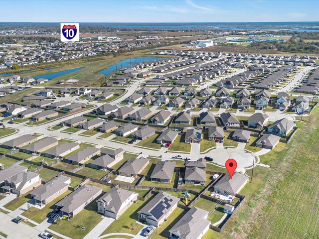 634 Thunder Cloud Drive, Baytown, TX 77523