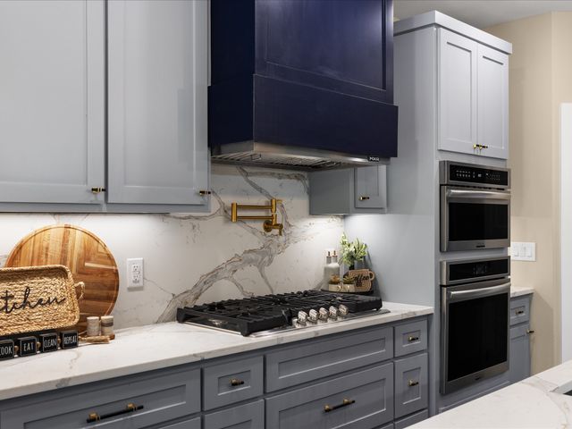 2314 Cales Drive, Arlington, TX 76013