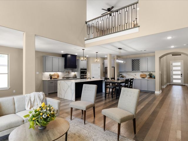 2314 Cales Drive, Arlington, TX 76013