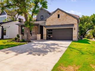 2314 Cales Drive, Arlington, TX 76013