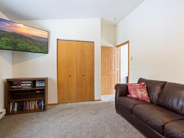 3884 Woodlawn Street, Brainerd, MN 56401