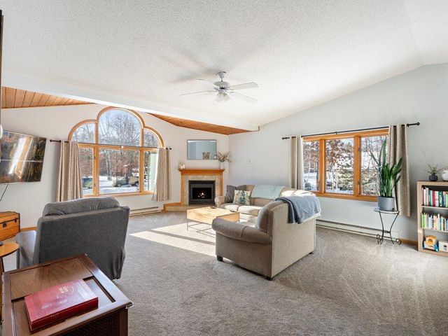 3884 Woodlawn Street, Brainerd, MN 56401