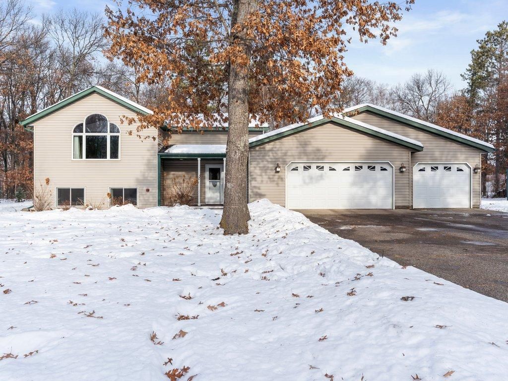 3884 Woodlawn Street, Brainerd, MN 56401