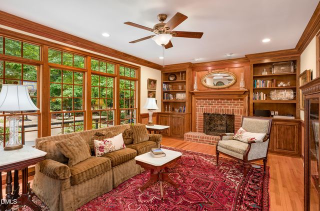 320 Lochside Drive, Cary, NC 27518