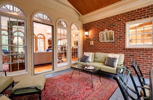 320 Lochside Drive, Cary, NC 27518