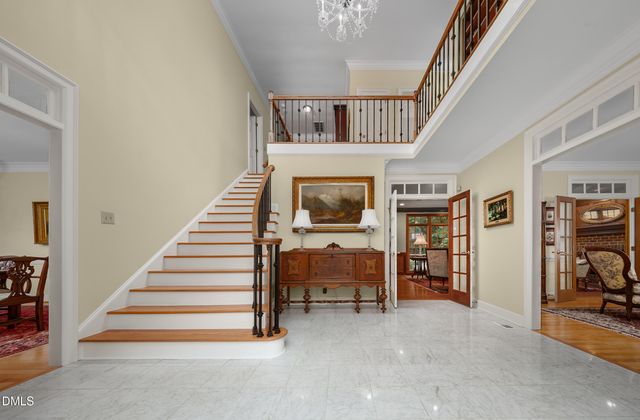 320 Lochside Drive, Cary, NC 27518