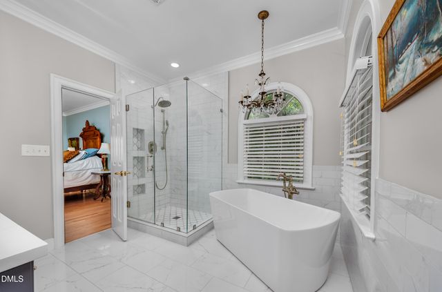 320 Lochside Drive, Cary, NC 27518