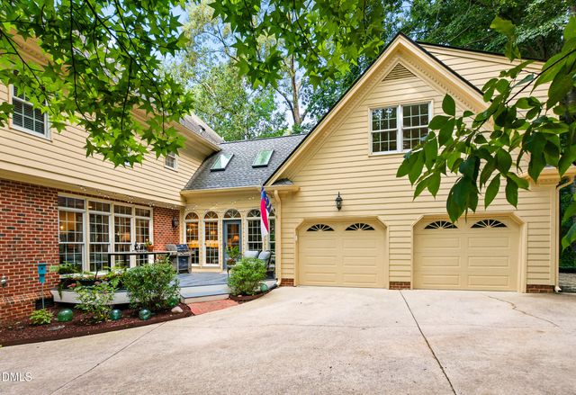 320 Lochside Drive, Cary, NC 27518