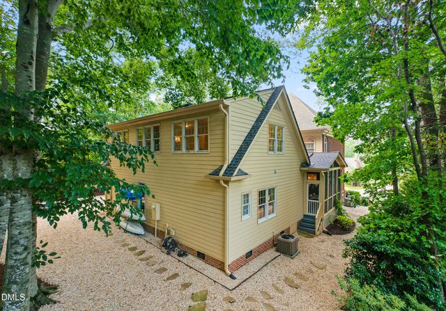 320 Lochside Drive, Cary, NC 27518