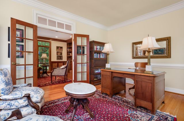 320 Lochside Drive, Cary, NC 27518