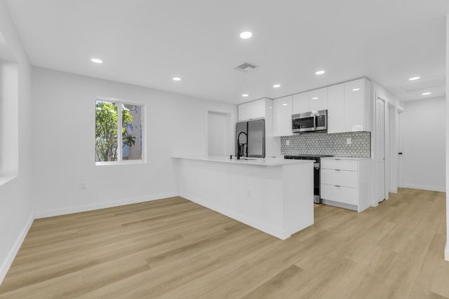 1170 NW 59th Street, Miami, FL 33127