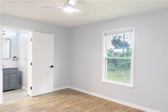 674 Beard Avenue, Sebastian, FL 32958