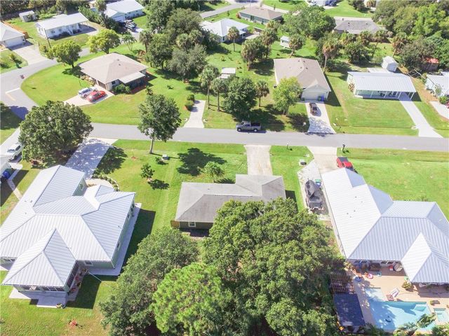 674 Beard Avenue, Sebastian, FL 32958