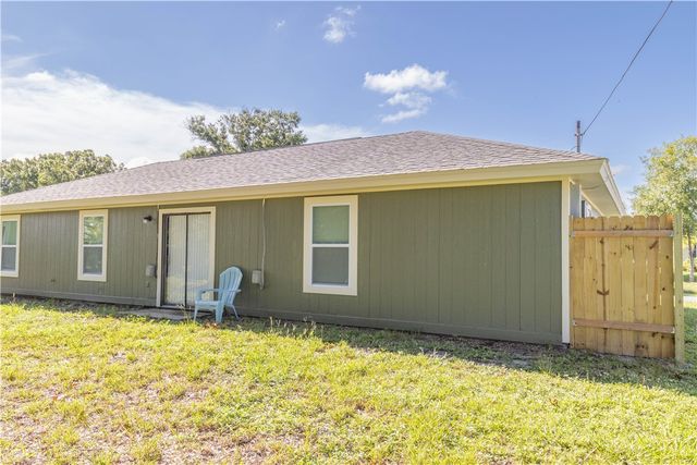 674 Beard Avenue, Sebastian, FL 32958