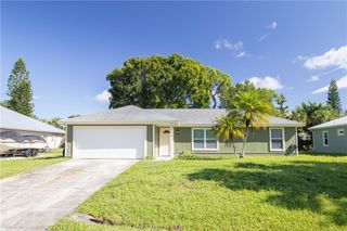 674 Beard Avenue, Sebastian, FL 32958