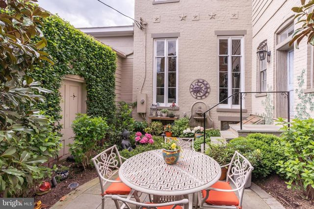 811 PRINCE STREET, Alexandria, VA 22314