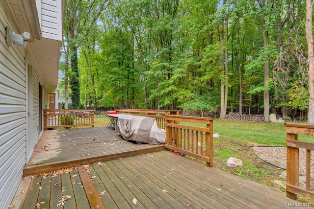 18500 Mayfield Street, Livonia, MI 48152