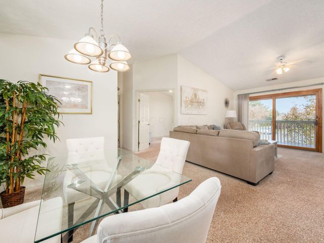 6755 Meadow Creek Drive, 207, Columbus, OH 43235