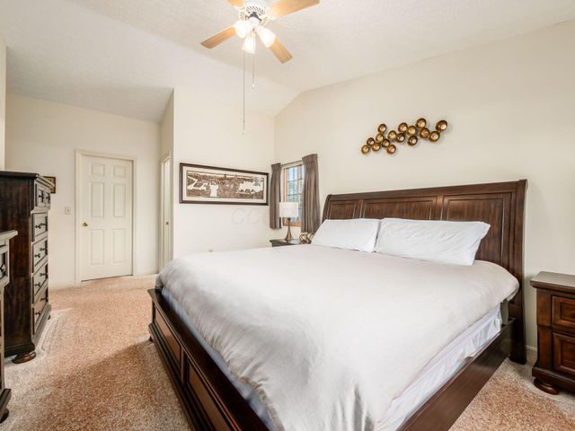 6755 Meadow Creek Drive, 207, Columbus, OH 43235